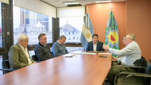 marinucci garantizó nuevos servicios de transporte para fortalecer la conectividad en la provincia (4)