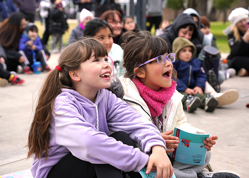 "Abrigate y vení": Comienza el ciclo de vacaciones de invierno con actividades gratuitas para toda la familia de San Martín san martín presenta su ciclo de vacaciones de invierno “abrigate y vení”, con actividades gratuitas para toda la familia.