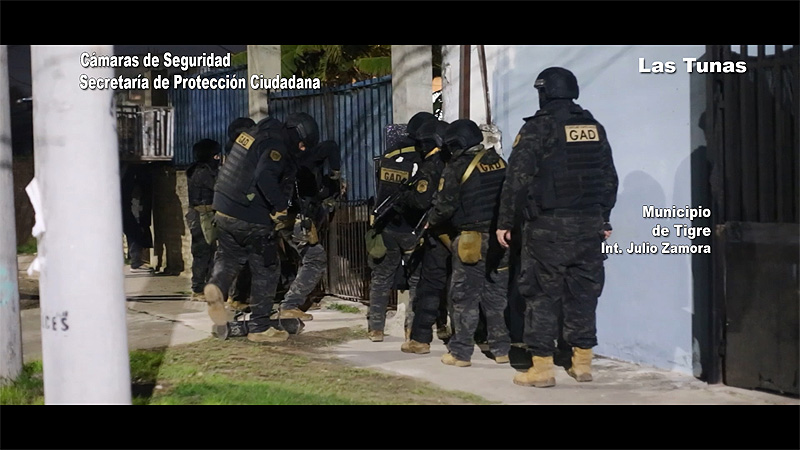 Tigre: Con tres allanamientos en simultáneo, la Policía bonaerense detuvo a un narcotraficante en Las Tunas sin título 4
