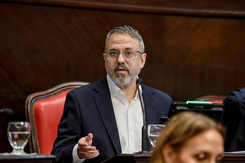 Valenzuela defendió la gestión del Ministerio de Capital Humano y destacó la reorganización de la política social sin título 6