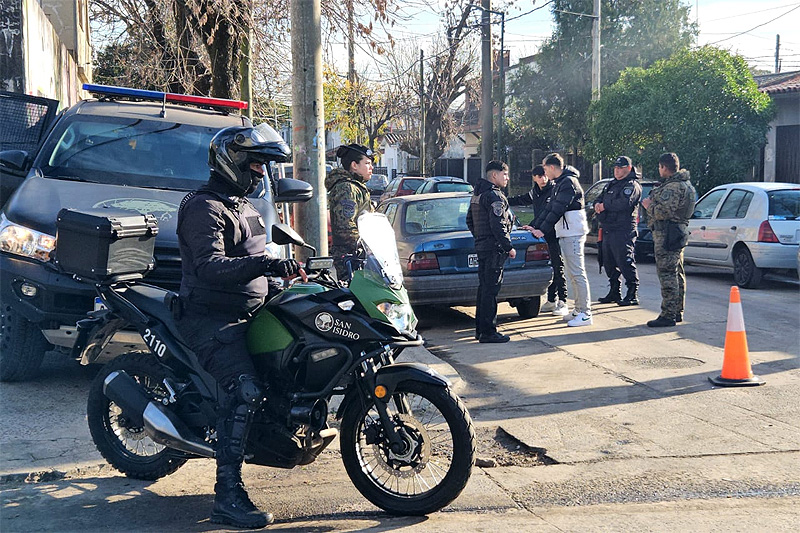 San Isidro: Con el nuevo esquema de operativos en La Cava, ya hubo 75 detenidos y secuestro de armas y drogas sin título 8