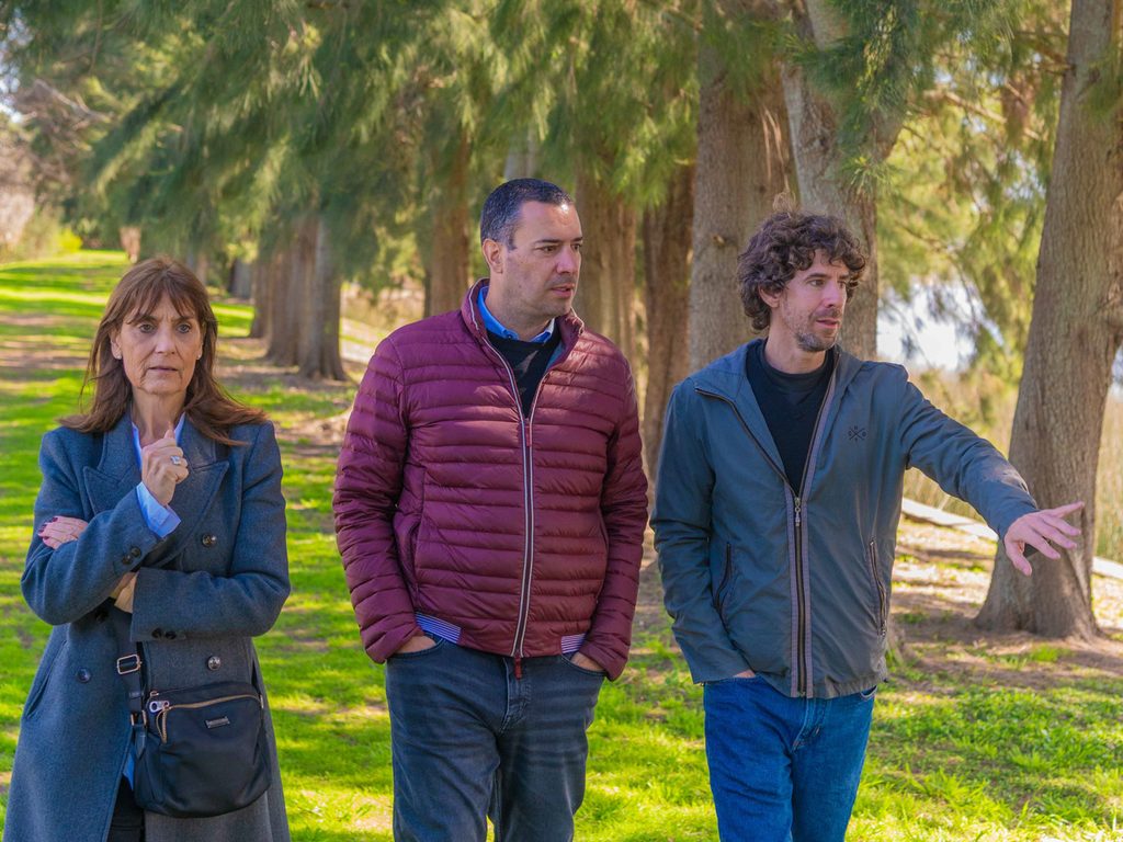 Juan Andreotti anunció la recuperación de tres cuadrasde espacio verde frente al río 4 recuperacion costa san fernando ago2026