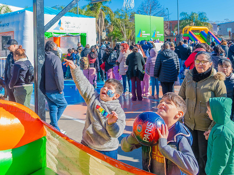 Con actividades infantiles en plazas, comenzó el "Mes de las infancias" en San Fernando 9 primer sabado mes de las infancias 2026