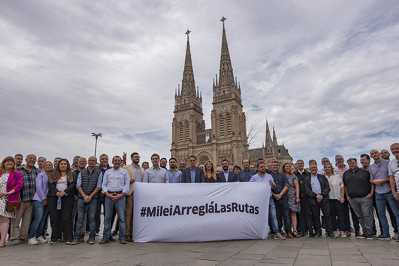 reclamo luján 02.2025.jpg