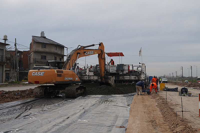 Ruta Provincial 1003: Avanza la obra de ampliación en Merlo y Morón sny08651