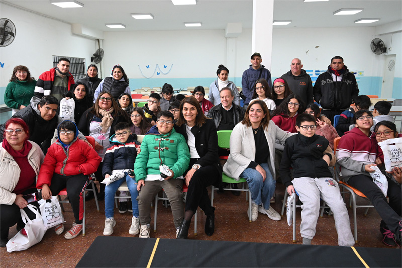 A través del programa "Para verte mejor", el Municipio de Tigre ya entregó más de 16 mil pares de anteojos sin título 6