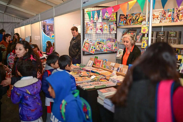 Se abrió la convocatoria para participar de la nueva edición de la Feria del Libro de Escobar whatsapp image 2026 08 19 at 12 37 13