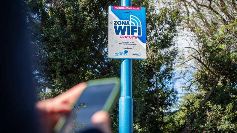 “Moreno conectado”: Ya son más de 400 puntos de WiFi gratuitos instalados en todo el distrito 1(2)