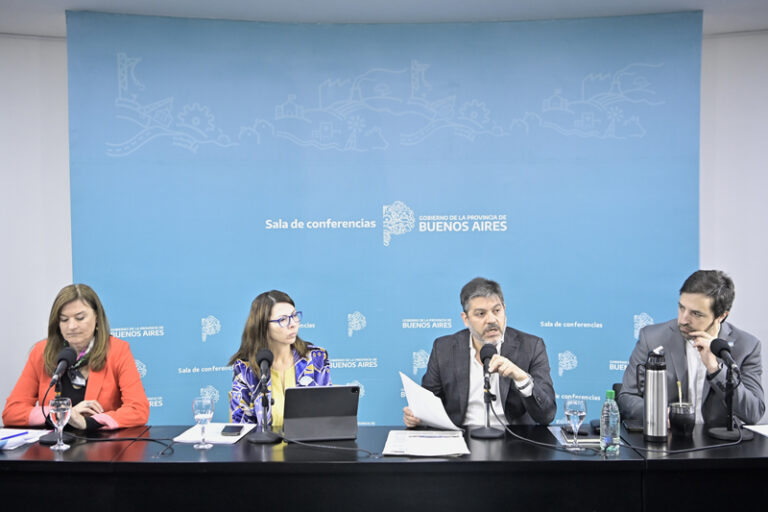 Bianco: “Por más que Milei lo niegue, ya estamos en recesión” dae2507