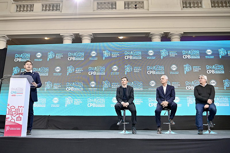 Kicillof: “Hay una política nacional que busca construir un país dependiente, primarizado en lo productivo y precarizado en lo laboral” dae6903.jpg copia