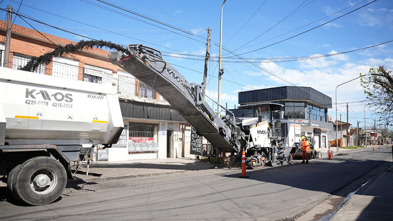 San Miguel: Avanza la segunda etapa de repavimentación de Gaspar Campos segunda etapa de repavimentación de gaspar campos