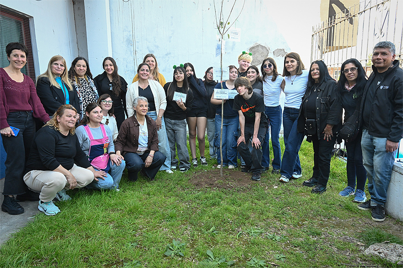 “Todas las infancias tenemos derechos”: Alumnos y alumnas de Benavídez fueron protagonistas de una nueva edición del programa sin título 1