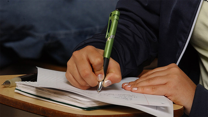 Morón entre los municipios líderes en desempeño educativo del Gran Buenos Aires sin título 8
