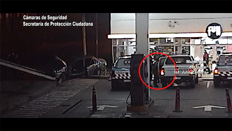 El choque de un automóvil contra una estación de servicio en Tigre terminó con un ocupante detenido: Tenía pedido de captura sin título 9