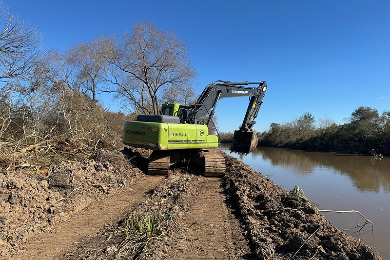 El Municipio refuerza la limpieza de arroyos de Escobar y las tareas preventivas ante el fenómeno El Niño whatsapp image 2026 09 04 at 11 22 21 1