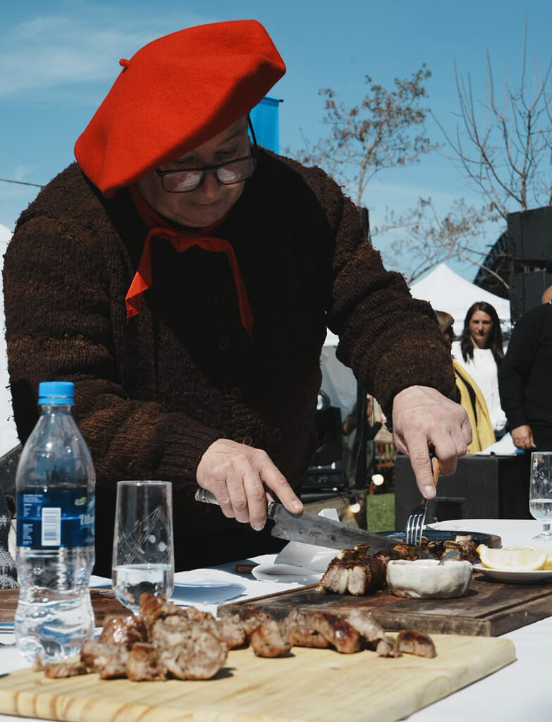 Loma Verde celebró su noveno aniversario con un desfile, shows y su tradicional campeonato de asado whatsapp image 2026 09 13 at 17 08 45