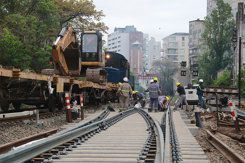 Con un 80 por ciento de avance en la renovación de vías del ramal Tigre, la línea Mitre retomó sus servicios habituales sin título 1