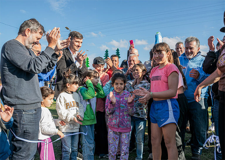 El Municipio de Morón inauguró una nueva plaza en el Corredor Stevenson sin título 4