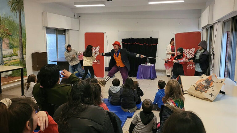 El Municipio de Tigre llevó adelante el ciclo "Mañanas infantiles" en la Biblioteca Popular Sarmiento sin título 5