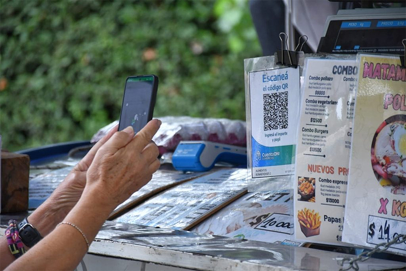Durante octubre, continúan las ferias y mercados en los barrios de Morón sin título 7